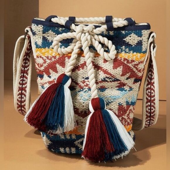 Bohemian Bucket Shoulder Bag Najavo Pattern Handwoven Cotton NWT - Picture 3 of 8